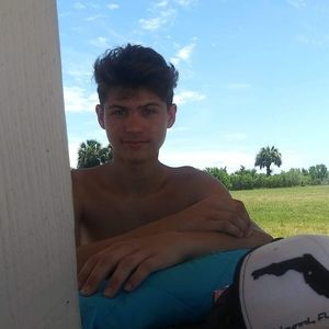 Meet your Posher, Damien